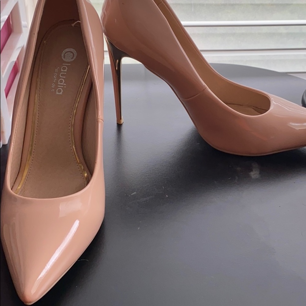 Nude heels - Picture 2 of 4